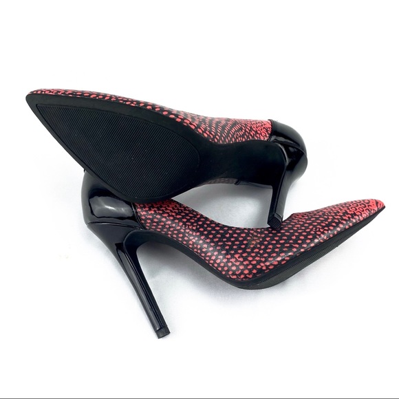 G by GUESS Carrie Black Red Snakeskin Pumps 7.5 - Picture 12 of 14